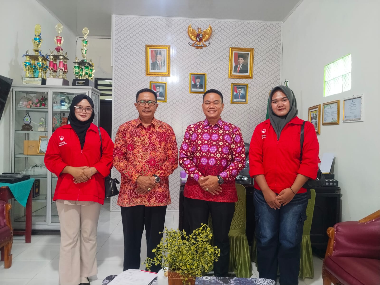 Kepala MAN 1 OKU Terima Kunjungan Unmaha dalam Sosialisasi Pelatihan Berbasis IT