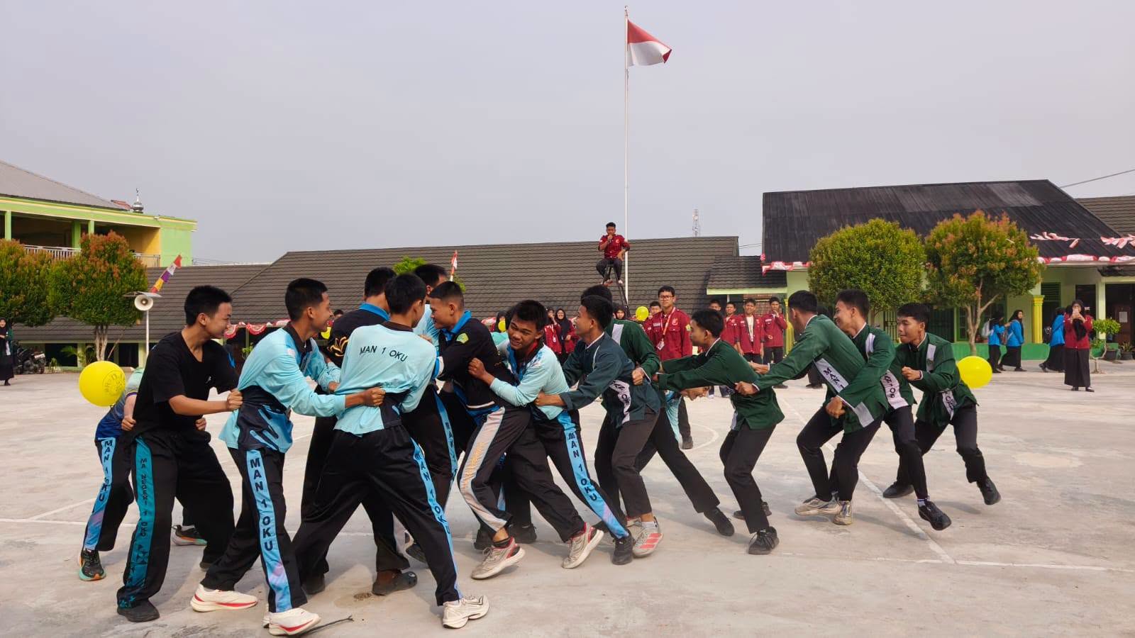 Semarak Hari Kelima HUT RI ke-81, MAN 1 OKU Gelar Final Berbagai Cabang Lomba
