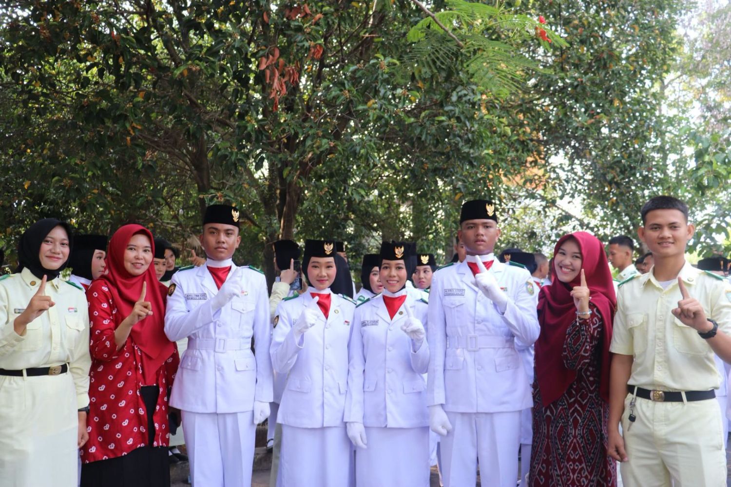 MAN 1 OKU Bangga! Empat Siswa Dipercaya Bertugas sebagai Paskibraka Kabupaten OKU